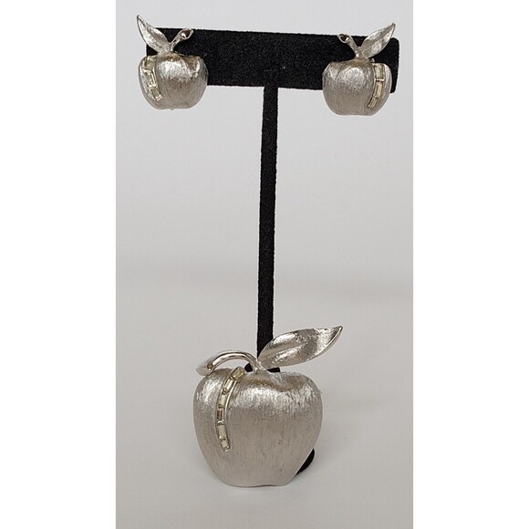 VTG Judy Lee Demi Parure Silvertone & Baguette Apple Clip Earrings & Brooch Set - Picture 10 of 11